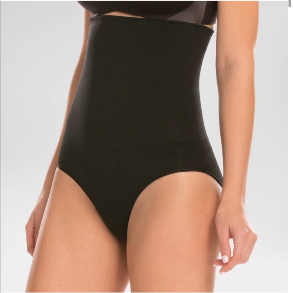 Spanx shaping high waist Panty Size M